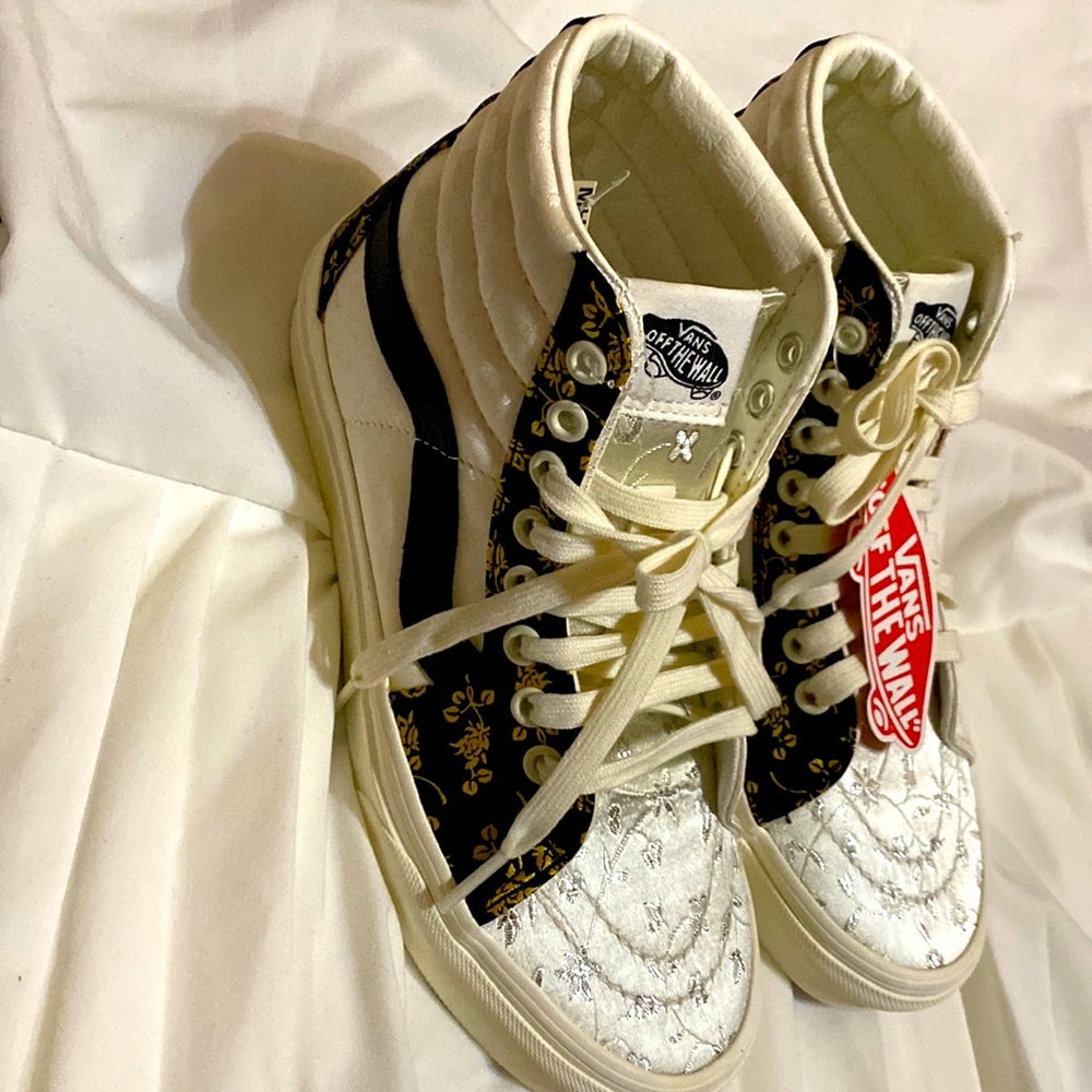 VANS X EM ON HOLIDAY SK8-HI TAPERED